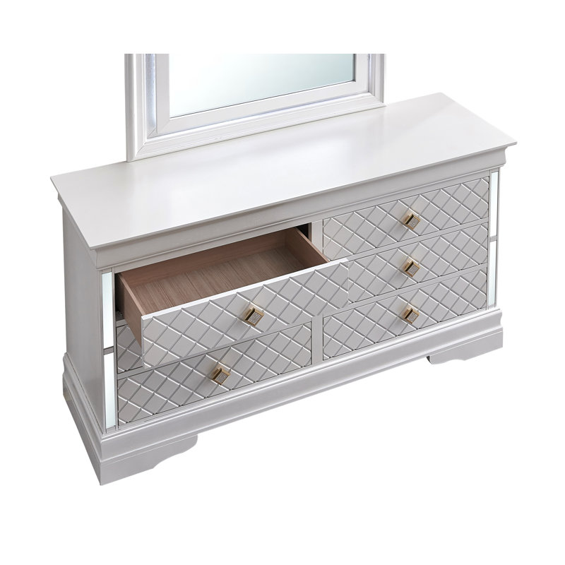 Emmanul 10A7F944D3F349F699DC4FBE5998D7F4 Dresser Pearl White