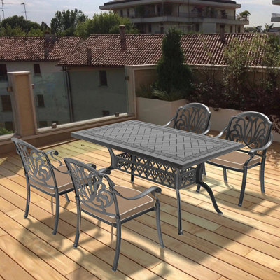 5-Piece Set Of Cast Aluminum Patio Furniture With Brown Cushions