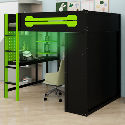 Lit mezzanine avec bureau intégré, armoire ouverte