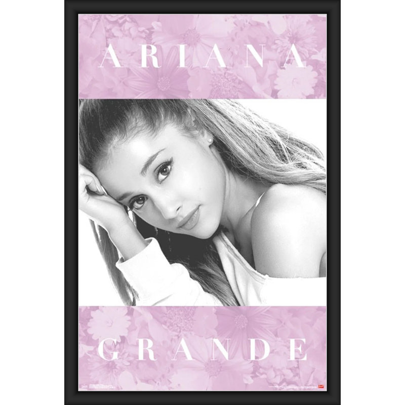 Ariana Grande - Reproduction d'art graphique sur papier, Papier encadré noir, H 34 po x l 22,25 po x P 0,05 po
