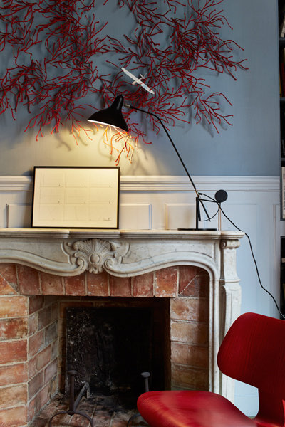 Mantis Desk Table Lamp
