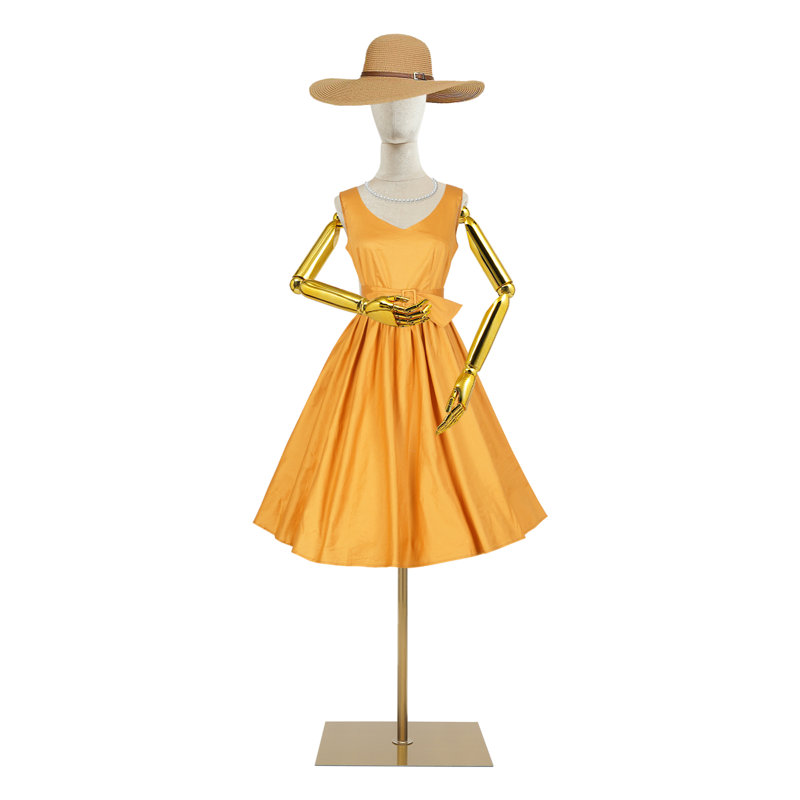 Mannequin femme, Beige