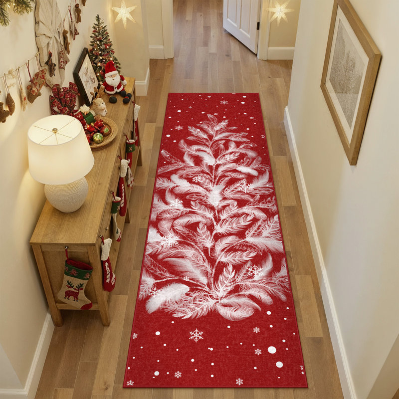 Tapis d'intérieur lavable à la machine Velora Red Feather Christmas Tree avec envers antidérapant