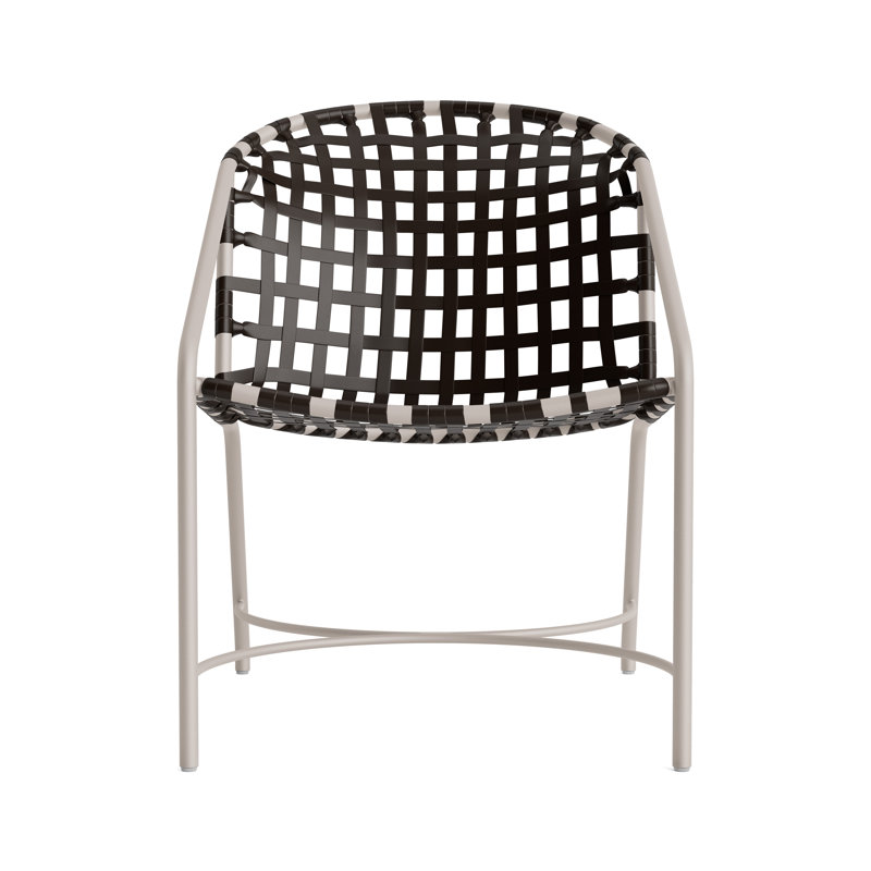 Kantan Outdoor Lounge Chair, Dove Smooth/Coffee
