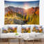 Tapisserie majestueuse des monts d'automne Landscape-28508761