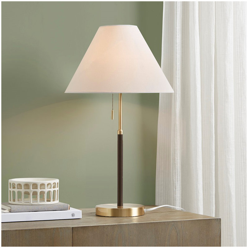 Two Tone Pull-chain Table Lamp