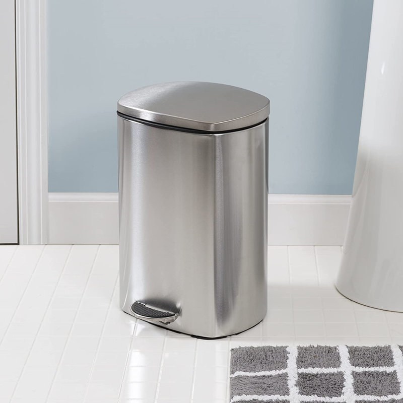 Metal Step On Kitchen Trash Can - 3.2 Gallons