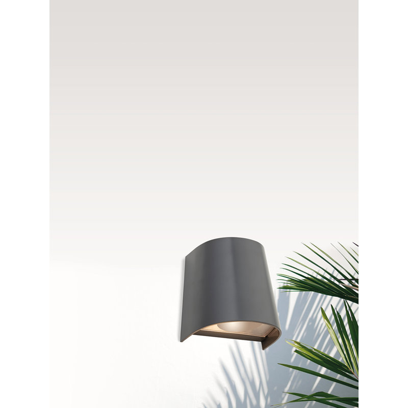 11cm H Outdoor Flush Mount
