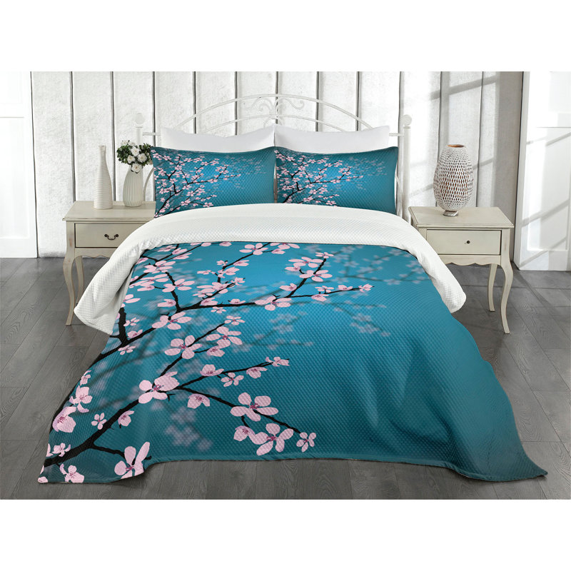 Ambesonne Japanese Bedspread Sakura Bloom Pattern, King Bedspread + 2 Standard Shams