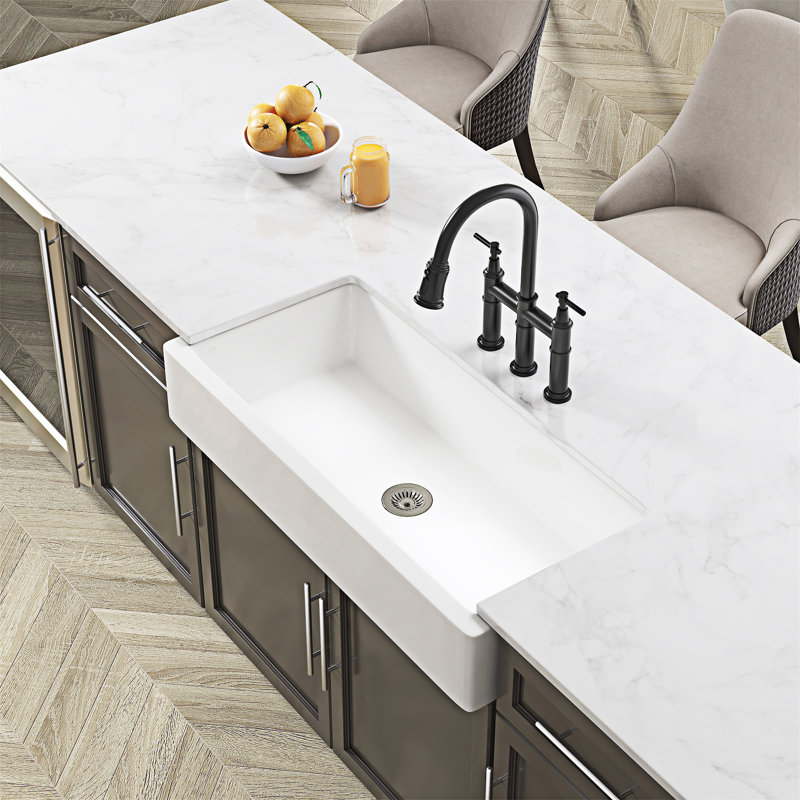 Farmhouse/Apron Front Kitchen Sink