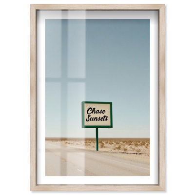 Chase Sunsets Shadowbox Print, reproduction d'art par Notoriart, cadre blond, 10 x 15