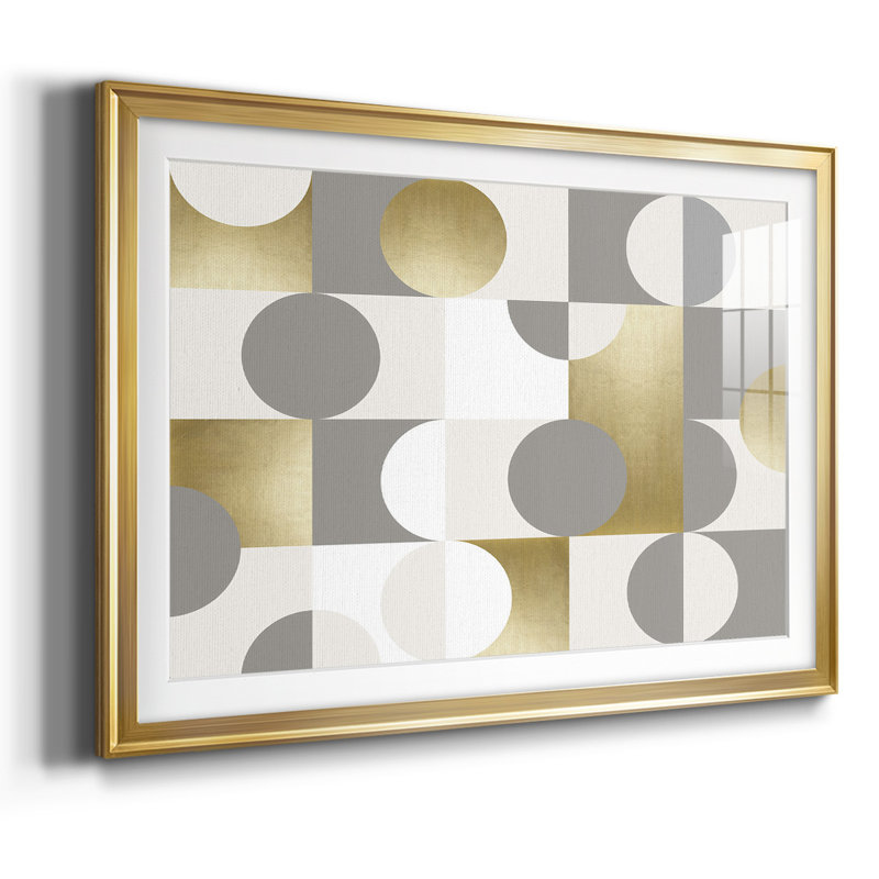 Modern Gold Reflections-FramedFramed Print W Beveled Matt and Glass, H 15 po x l 21 po x P 1,5 po, Or