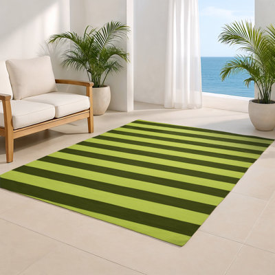 Tapis intérieur / extérieur vert HorizontalStripes