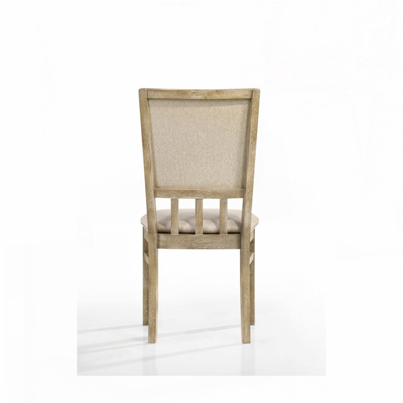 Chaise en bois