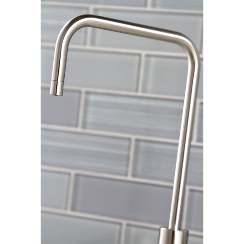 Distributeur d’eau froide Nustudio, Nickel brossé