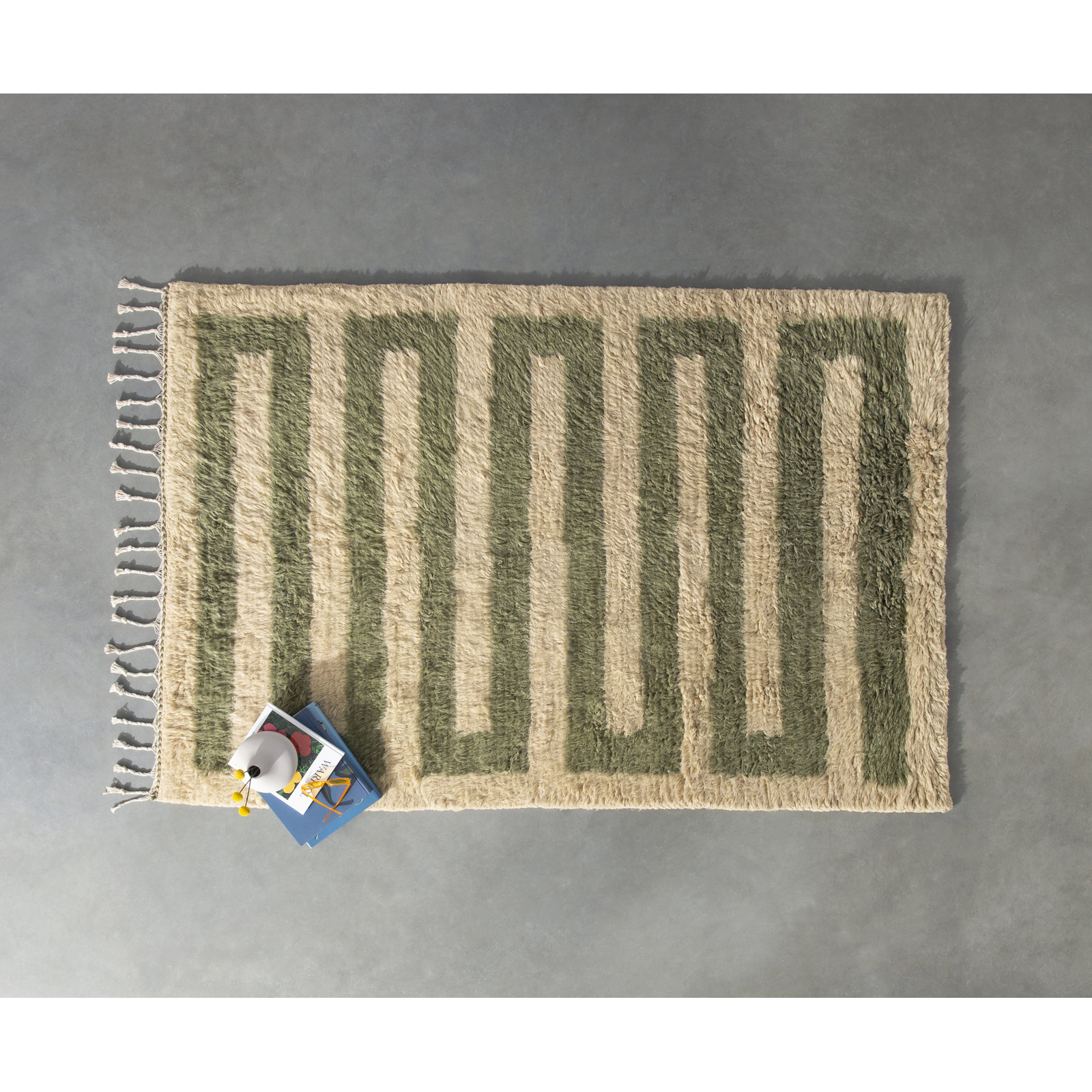 Essi Handmade Wool Rug, Rectangle 8' x 10'