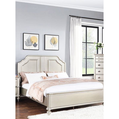 Lit grand format avec deux panneaux argentés traditionnels, fabriqués en pin, pour chambre à coucher de style sérénité en argent, construction en pin, environnement