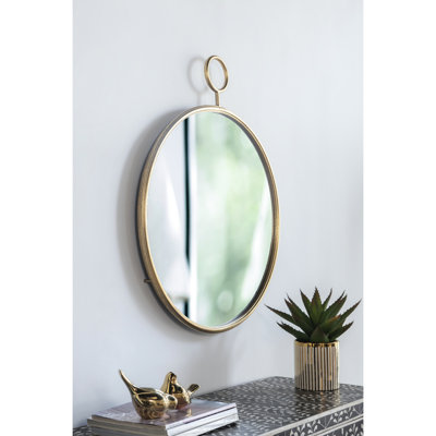 Miroir de 26,4 po x 1,8 po x 32,3 po en métal doré - Décorez le salon, le vestibule, le bureau avec des reflets cristallins et un mur de 26,4 po x 32,3 po
