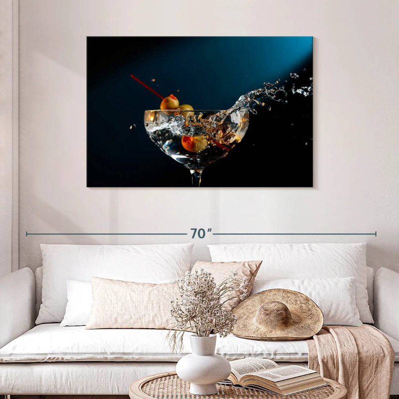 Yarlin Splash Martini, 30" H x 45" W