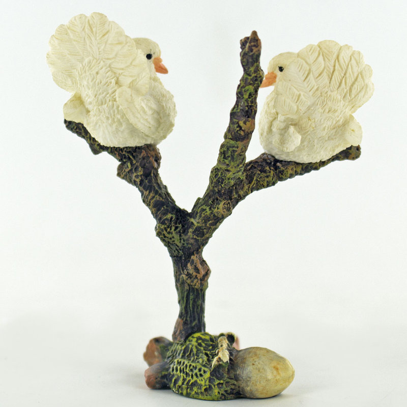 Lugenia Figurines & Sculptures