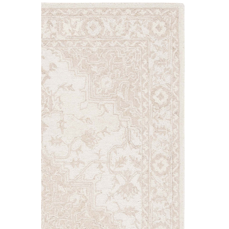 Oriental Hand Tufted Wool/Cotton Oriental Rug in Ivory/Beige, Runner  2'3" x 5' 