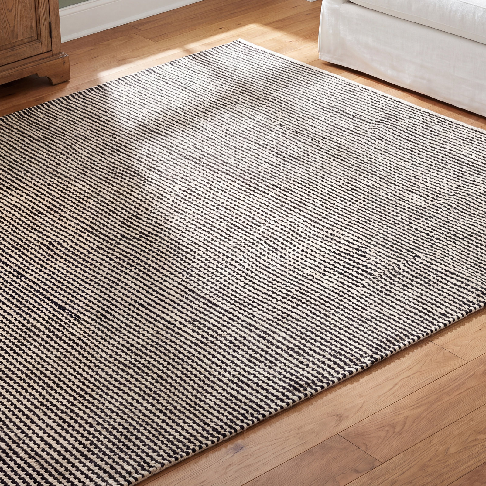 Idis Hand-Woven Abstract Rug, Rectangle 5' x 7'6"
