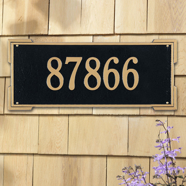 Plaque d'adresse murale 1 ligne Roanoke, Oui, Noir et or