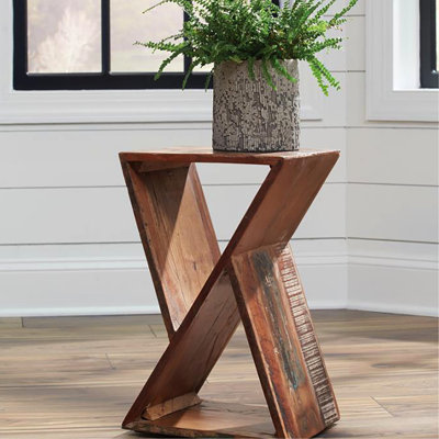 Table d'appoint géométrique en bois naturel pour salon, élégante et recyclée
