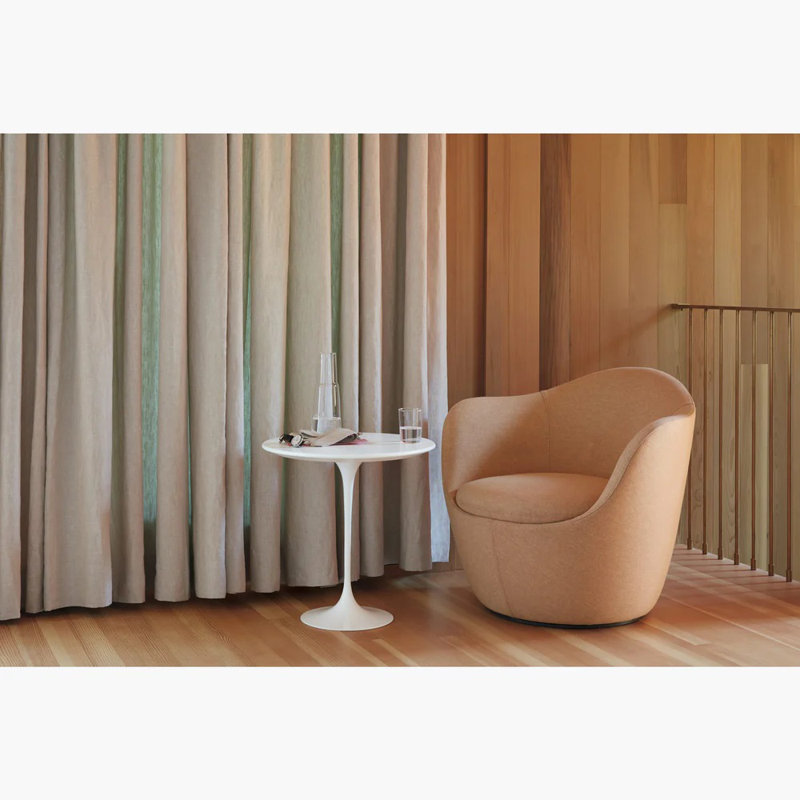 Table d'appoint en MDF