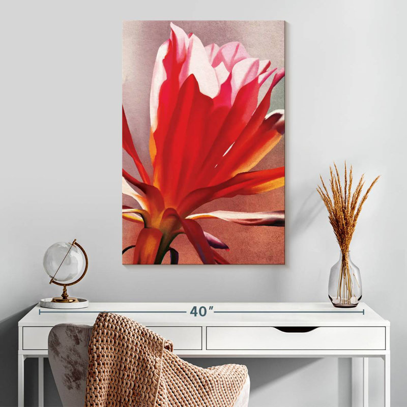 Harnek Red Flower, 30" H x 20" W
