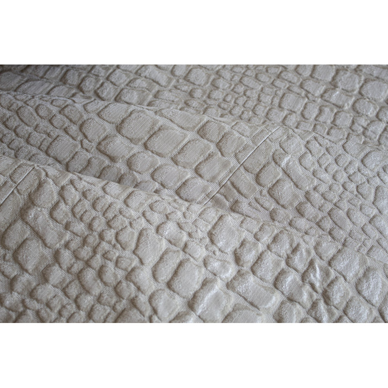 Croc Coverlet, King Coverlet