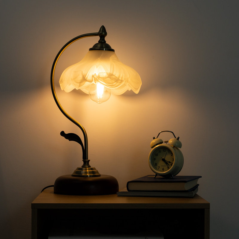 17'' Retro Metal Desk Lamp Table Lamps with Flower Glass Shade