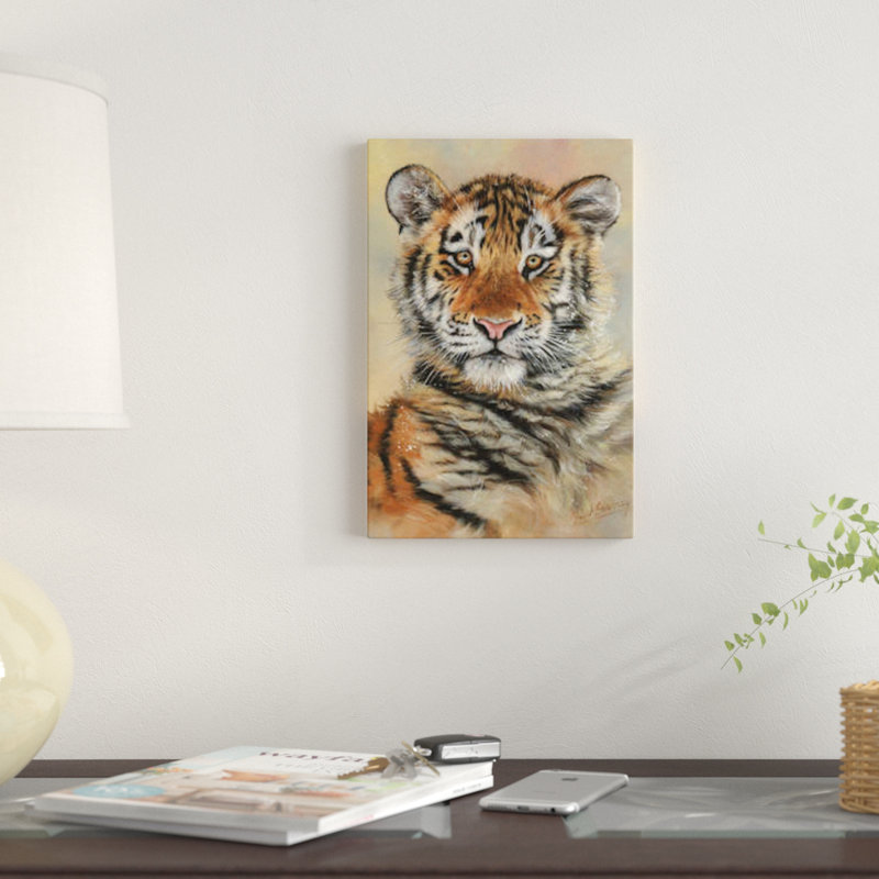 « tiger cub portrait », impression sur toile, H 12 po x l 8 po x P 0,75 po, Toile tendue, Pas de tapis
