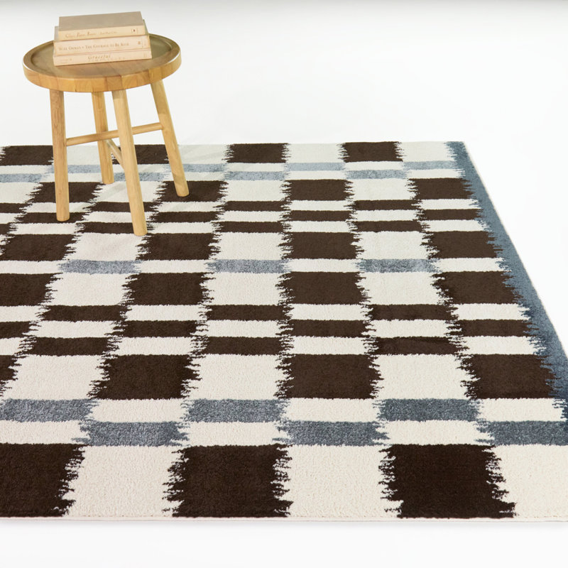 Noack Brown/Blue Checkered Ikat Area Rug, 5'3" x 7'