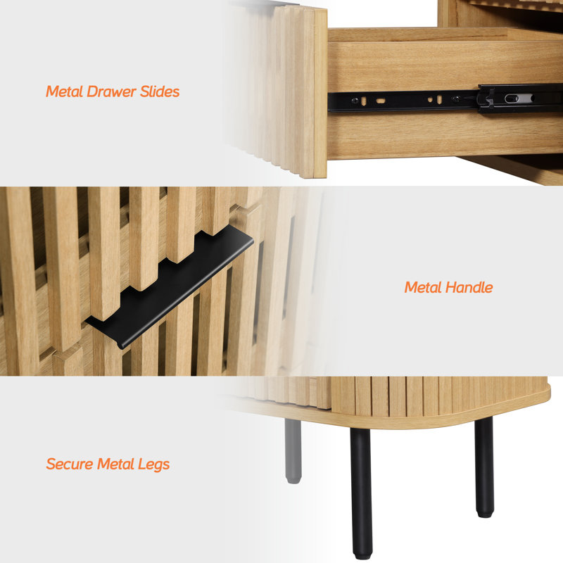Buffet cannelé de 94,5 pouces avec rangement, Chêne