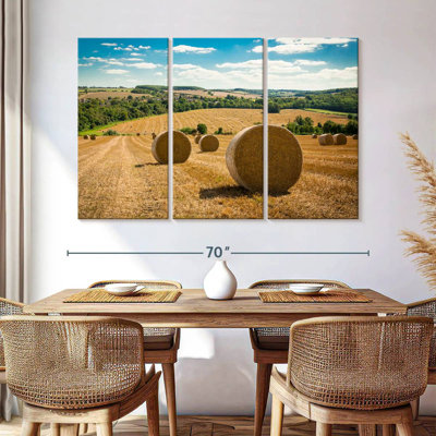 Balles de foin Alvord Kent Field