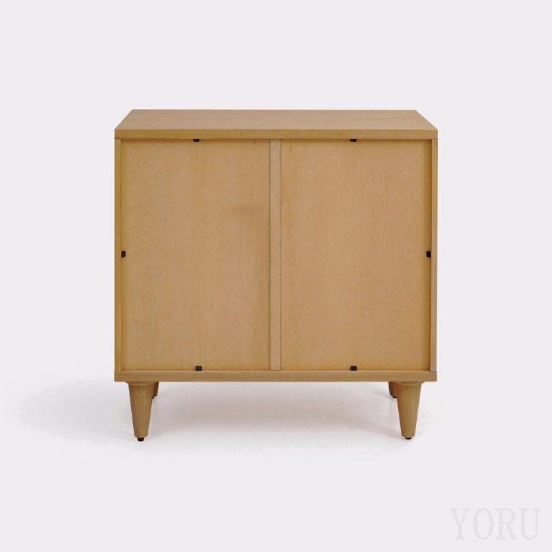 Armoire en chêne naturel