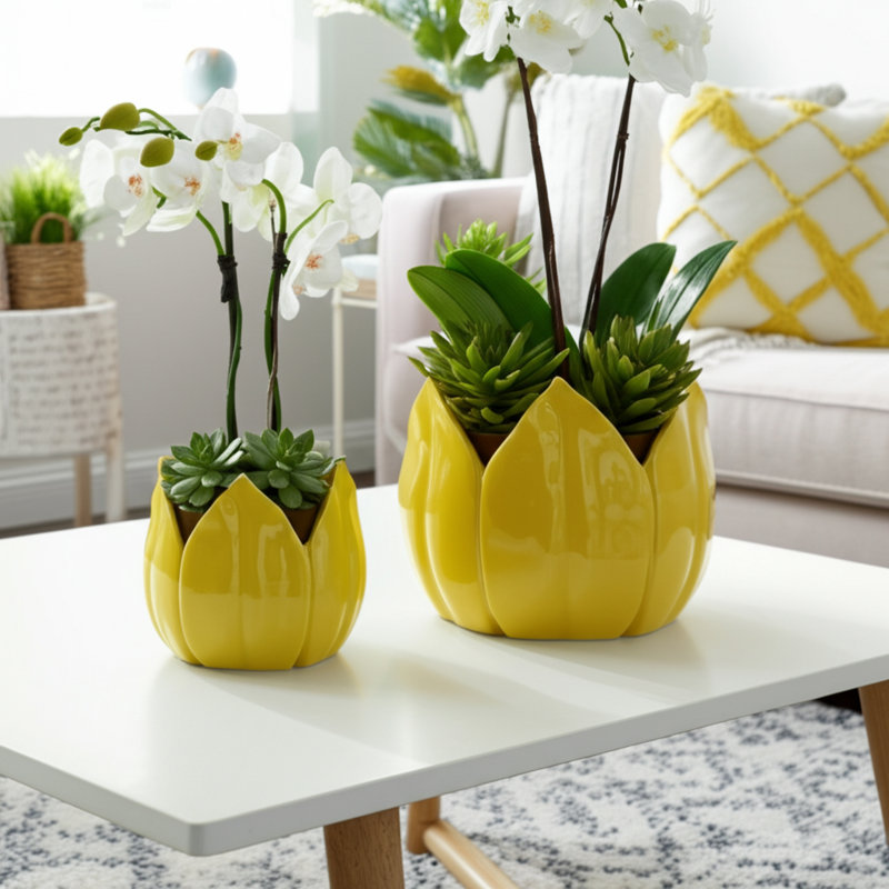 Set Of 2 Stoneware Ceramic Planters With Petal Design And Drainage Hole, Yellow