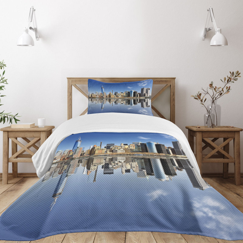 Ambesonne New York Bedspread Set  Manhattan Buildings  Multicolor, Twin Coverlet / Bedspread + 1 Standard Shams