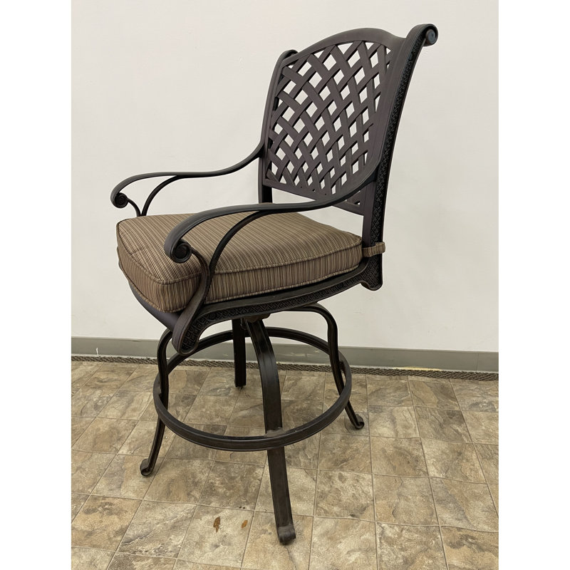 Nola 6 - Person Four Leg Dining Set