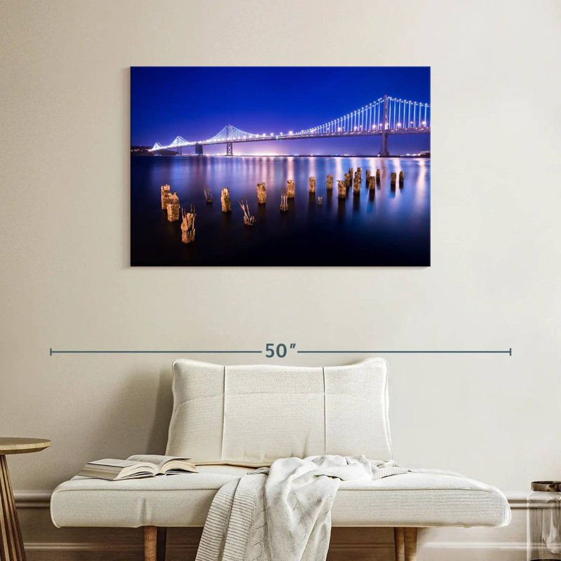 Luminous Bay Bridge, H 26 po x l 39 po