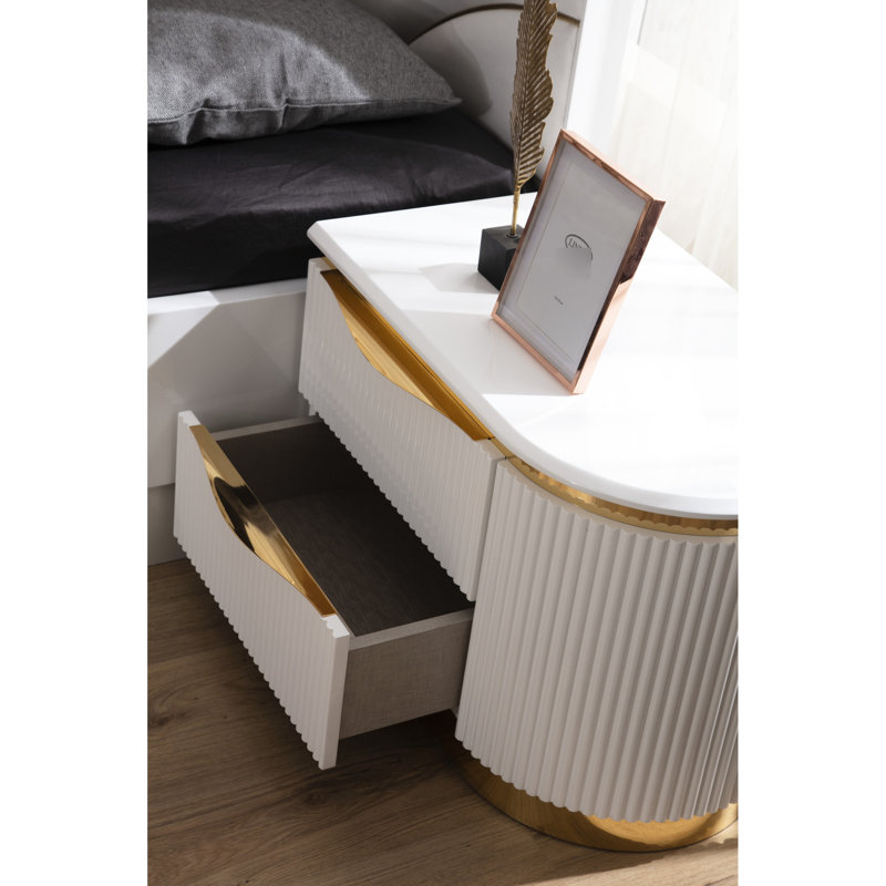 2 tables de chevet blanches et dorées - Armoire de luxe élégante pour chambre à coucher