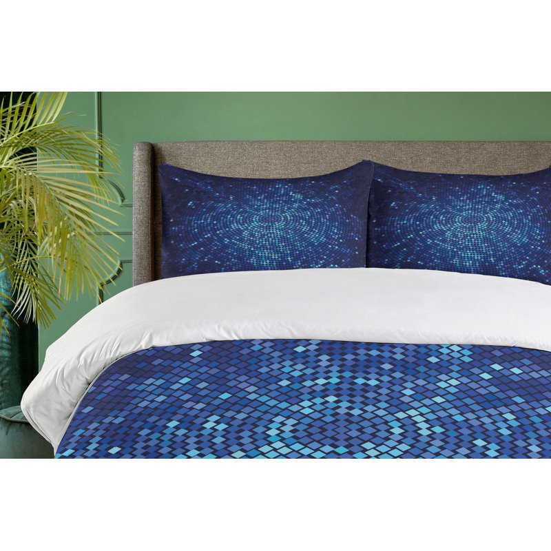 Pale Blue and Navy Geometric Queen Duvet Cover Set