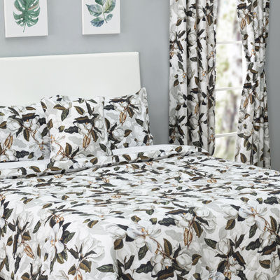 Magnolia Cotton Floral Comforter