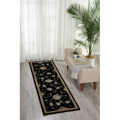 Serenade Oriental Area Rug in Black/Beige