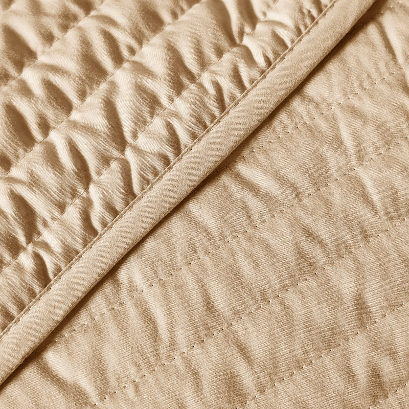 Quilted Lines 220x230cm Bedspread, Light Brown