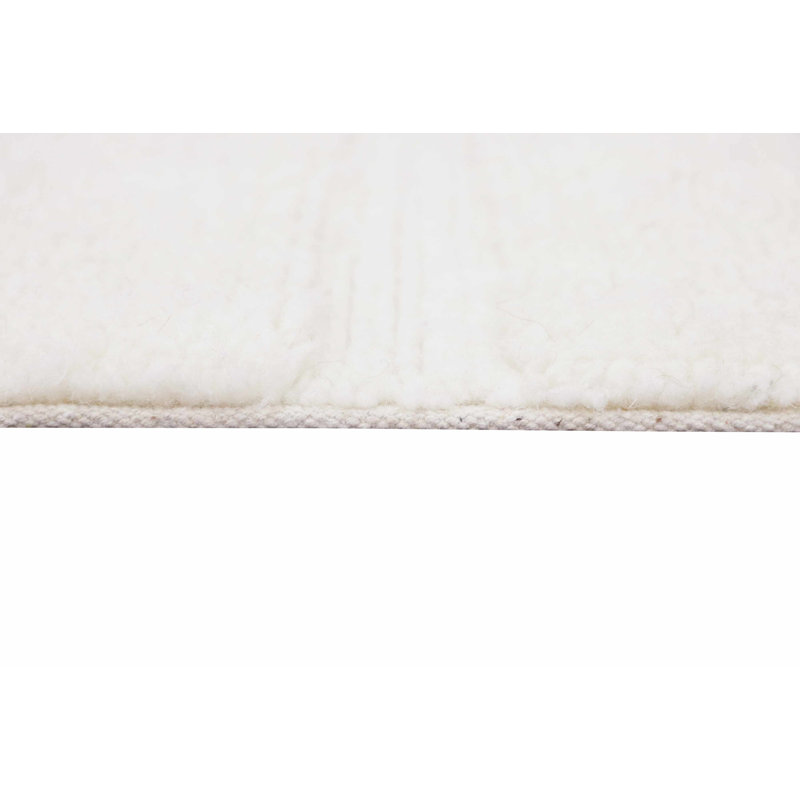 Handmade Off-White Wool Tufted Area Rug with Fringe