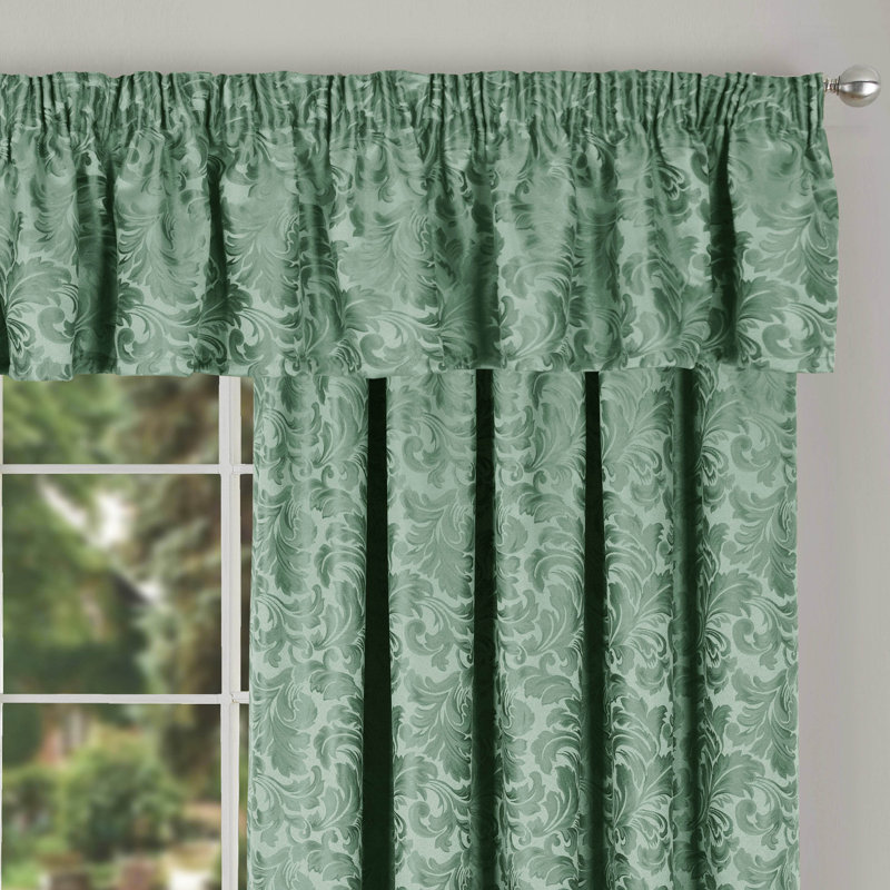 Aliska Floral Window Pelmet, Alpine, 335cm Width x 41cm Drop