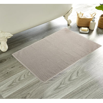Non-Slip Bath Mat