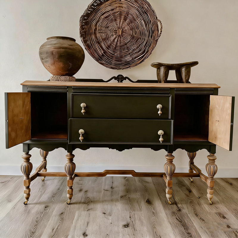 Buffet en bois massif de style rétro